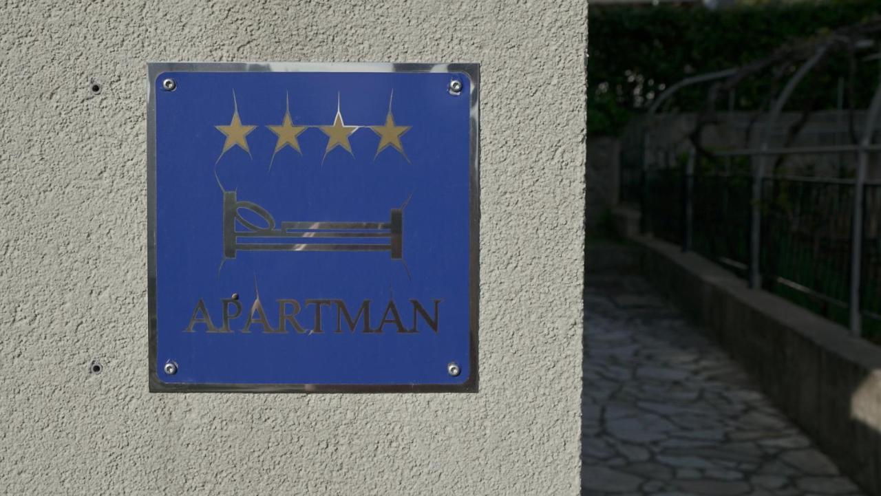 Apartments Bestak Krk Town Exterior photo